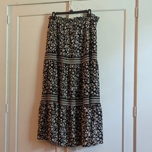 Max Studio Midi Maxi Skirt, XL, Black/Cream Tiny Floral Print, EUC